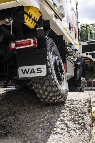 WAS-Shooting Unimog auf Textstrecke, fotografiert von Hagenhoff Werbeagentur Osnabrück