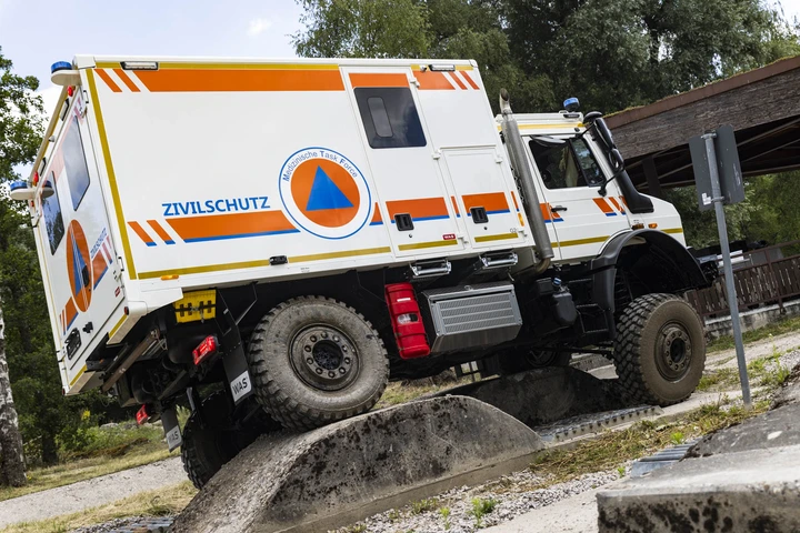 WAS-Shooting Unimog auf Textstrecke, fotografiert von Hagenhoff Werbeagentur Osnabrück